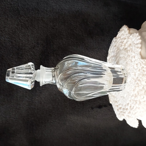 Vintage Crystal Perfume Bottle by Colle - Picture 2 of 5